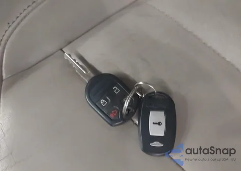 2012 Ford Taurus Sel z USA, uszkodzony, nr VIN 1FAHP2EW0CG114749